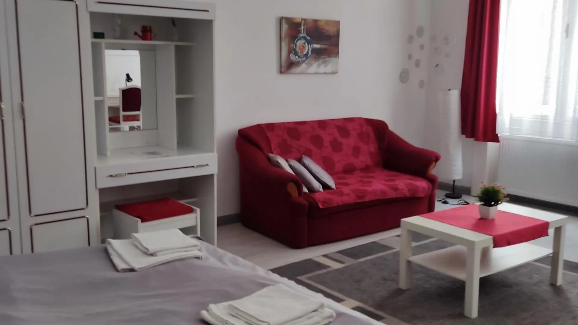 Julia Apartment Budapesta 0*,  Ungaria