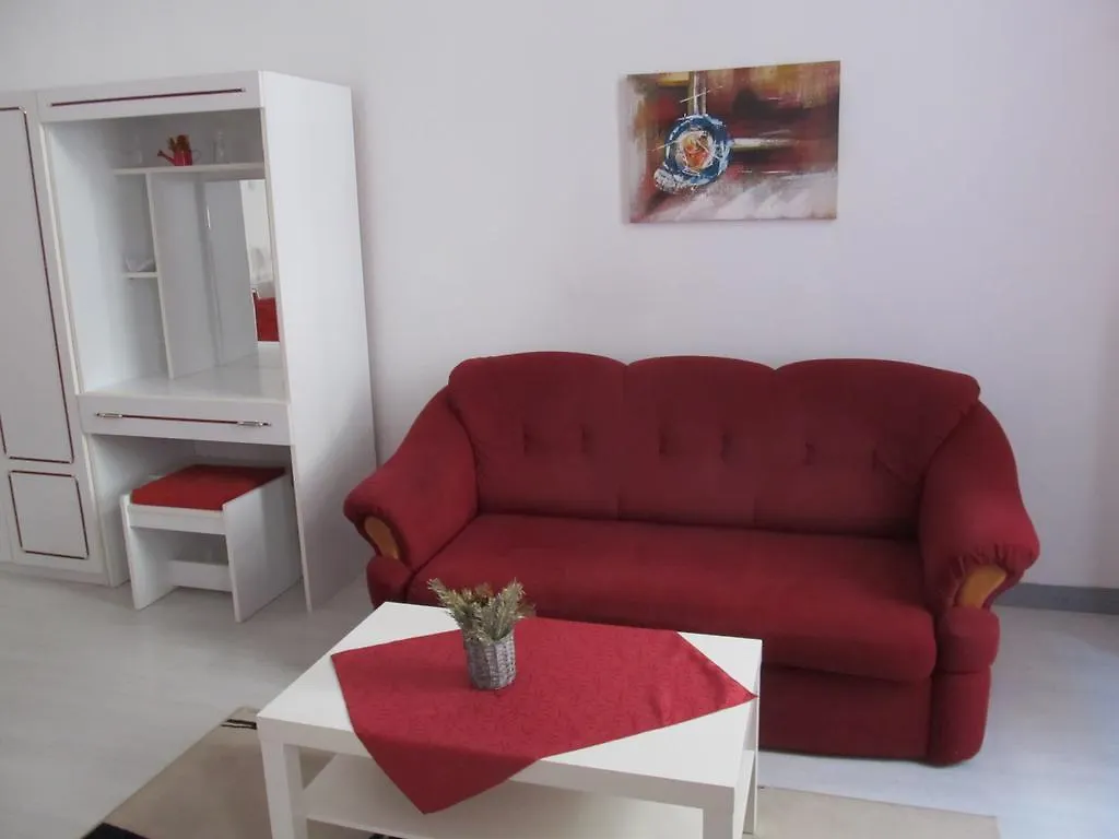 Julia Apartment Budapesta 0*,